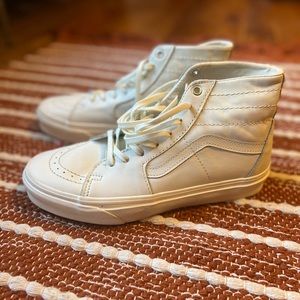 Women’s Vans size 9 in Marshmallow Leather